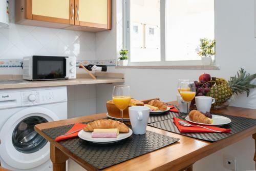 Apartamento Lofty Restful Flat W/ Balcony - Vilamoura