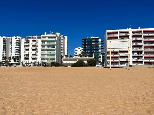 Apartamento Terra�os Quarteira 2d3