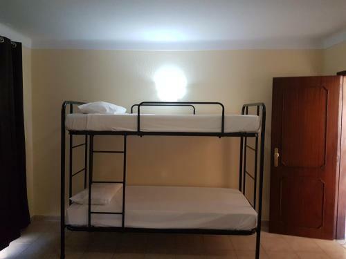 Hostal Yaholidays