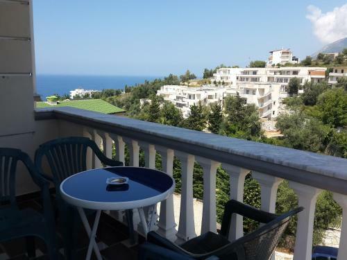 Apartments Dhermi