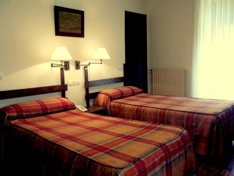 Hotel Termas De Li�rganes