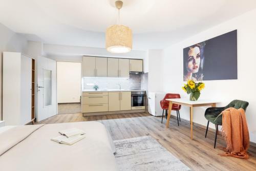 Wine & Bike City Tower Apartments