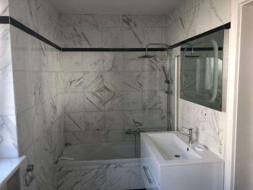 Apartamento Ferienwohnung Messewohnung M�nchen Ost