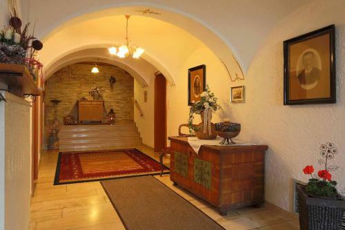 Hostal Pension Zum Lebzelter