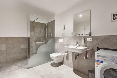 The Cloud Suite Apartments