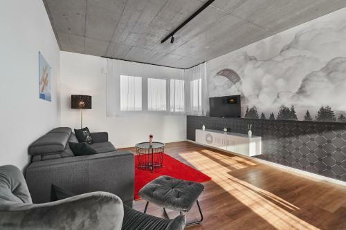 The Cloud Suite Apartments