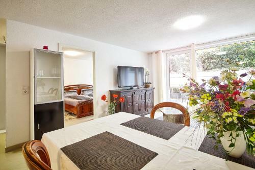 Apartamento Casa Pinos City