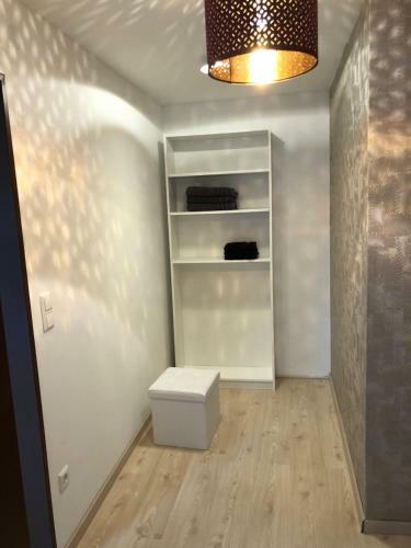 Apartamento Gem�tlich Wohnen In Messen�he, Feenzian