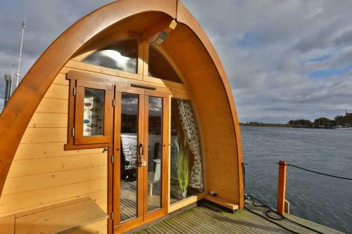 Hausboot Captain Hook