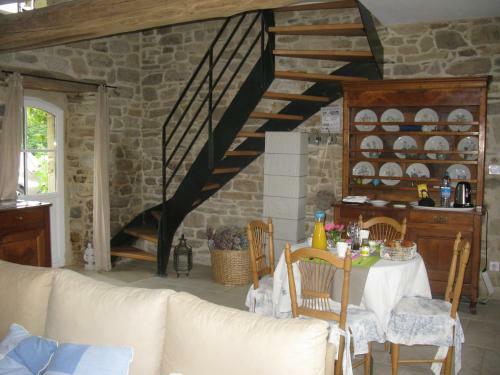 Hostal La Chambre Du Grand Val