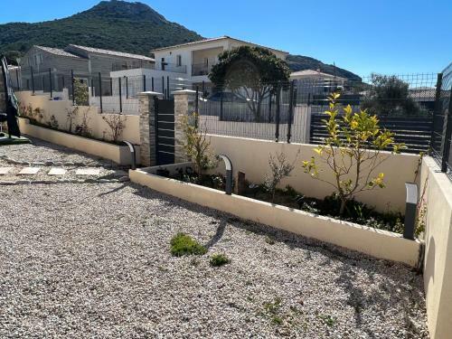 Bas de Villa Priv�e Luxueux Calvi&calenzana