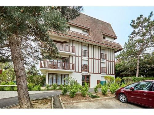 Apartamento Studio Hyper-centre Cabourg 50 M�tres de La Plage