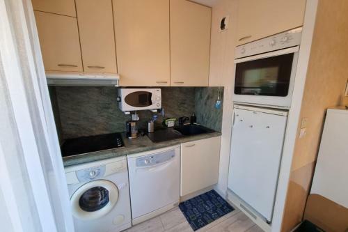 Superb Apartment With Balcony Cabourg