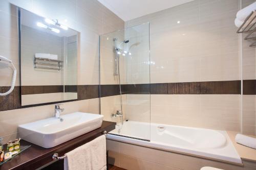 Hotel Al�n Do Mar