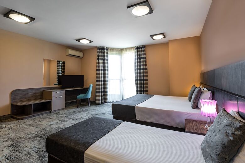 Plaza Hotel