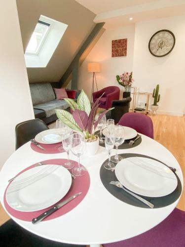 Beautiful Apartment In Downtown Caen