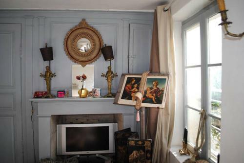 Maison De Village