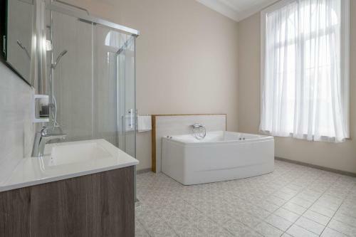 Villa Chateau Du B�ron