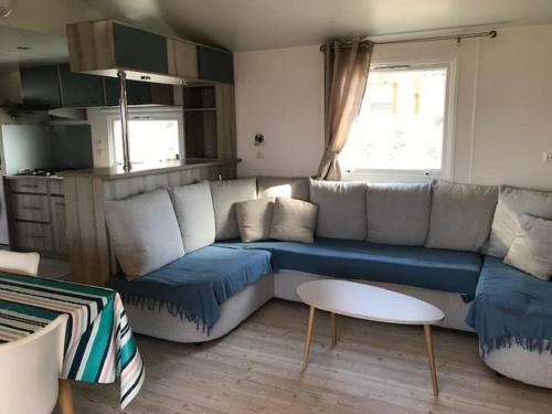 Mhvacances Propose Camping 4 Etoiles A Cannet En Roussillon