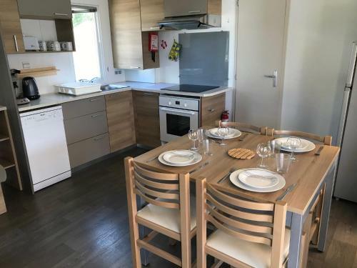 Mobil Home Camping Mar Estang Bord de Plage
