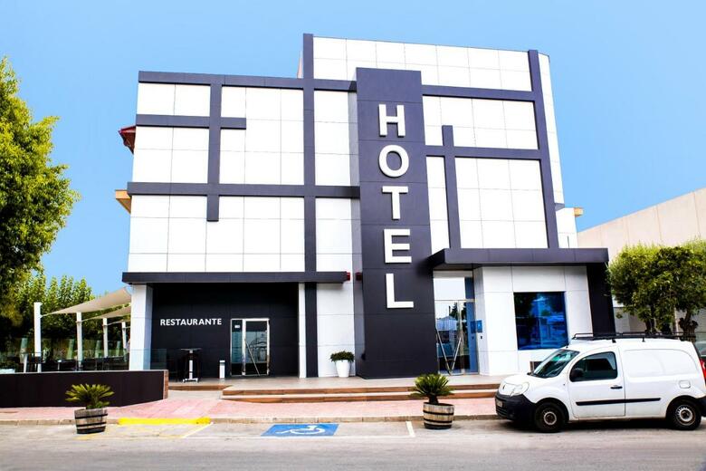 Hotel Villa Ceuti