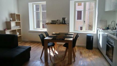 Apartamento G�te Les 3 Tours 1e �tage