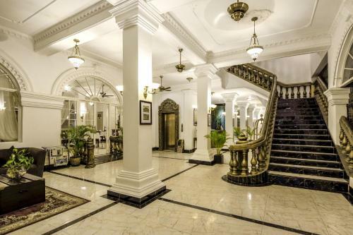 Le Grand Palais Boutique Hotel