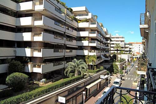Apartamento Golden Triangle 2br/2ba
