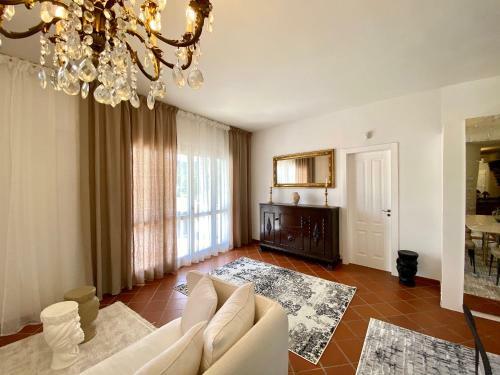 Villa La Gemmazza Di Monasteri