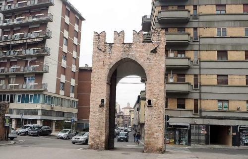 Hostal Bab San Feliciano 1 & 2