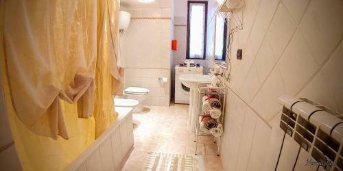 Hostal Nonna Tina In Centro Citta