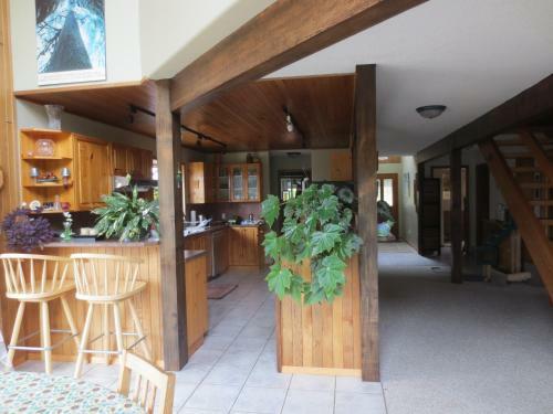 Moon And Sixpence B&B