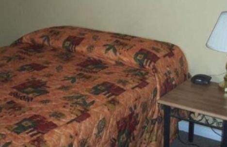 Jocko's Beach Resort & Motel