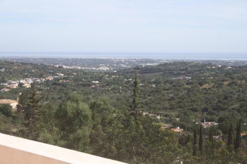 Hostal Rustic Villa Guesthouse