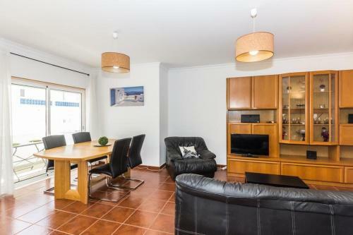 Apartamento T2 Com Piscina
