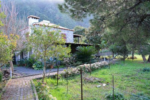Solar Arco De S�o Jorge