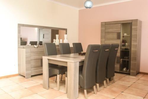 Sea View Retreat