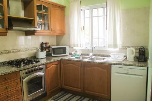 Sea View Retreat