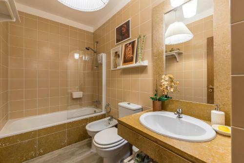 Varanda Do Castelo - Charming Apartment In A Historical Town