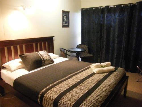 Hostal Boomers Guest House Hamilton