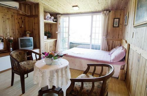 Villa Jeju Ebbnase Pension