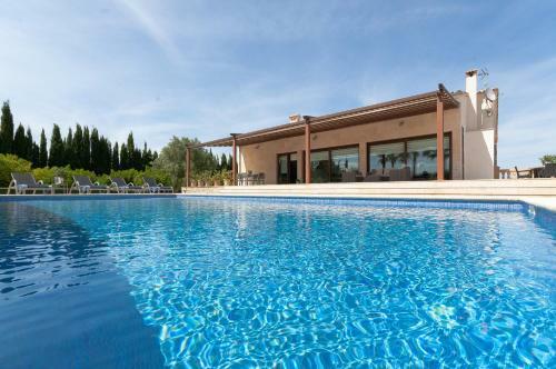 Villa Finca Can Llabr�s