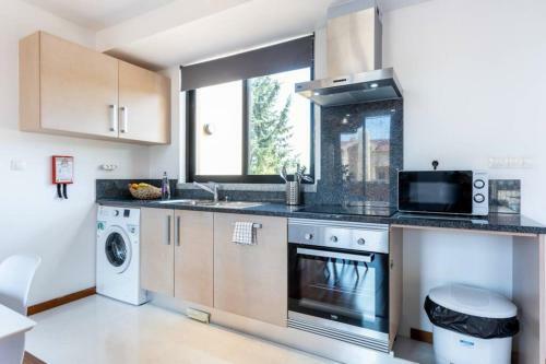 Apartamento Baia Da Luz - Poolview Loft Aparment