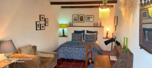 Hostal Beach House Babylon Guest House With Kitchenette And Garden