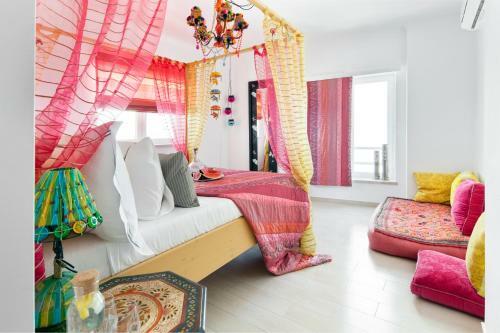Cali Holidays - Luxury Bed & Breakfast
