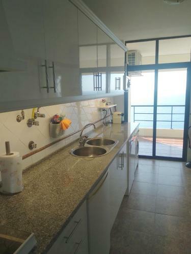 Apartamento Edif�cio Panor�mico - Fal�sia de Sesimbra