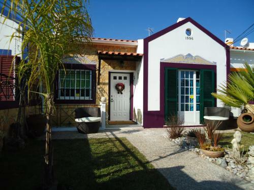 Casa Da Ribeira (Sesimbra)