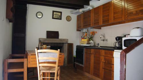 Family House Adraga