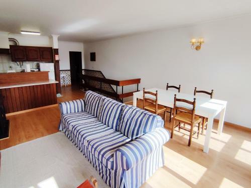 Magoito Beach Apartment