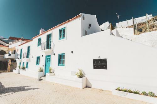 Apartamento Azenhas Do Mar West Coast Design And Surf Villas